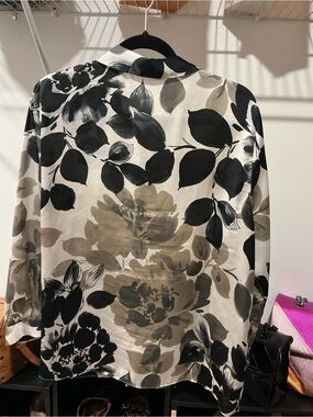 Zara Black and Cream Floral Satin Blouse